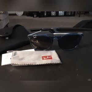 NWOT Erika Ray-Ban Transparent Blue Gradient Sunglasses for Men